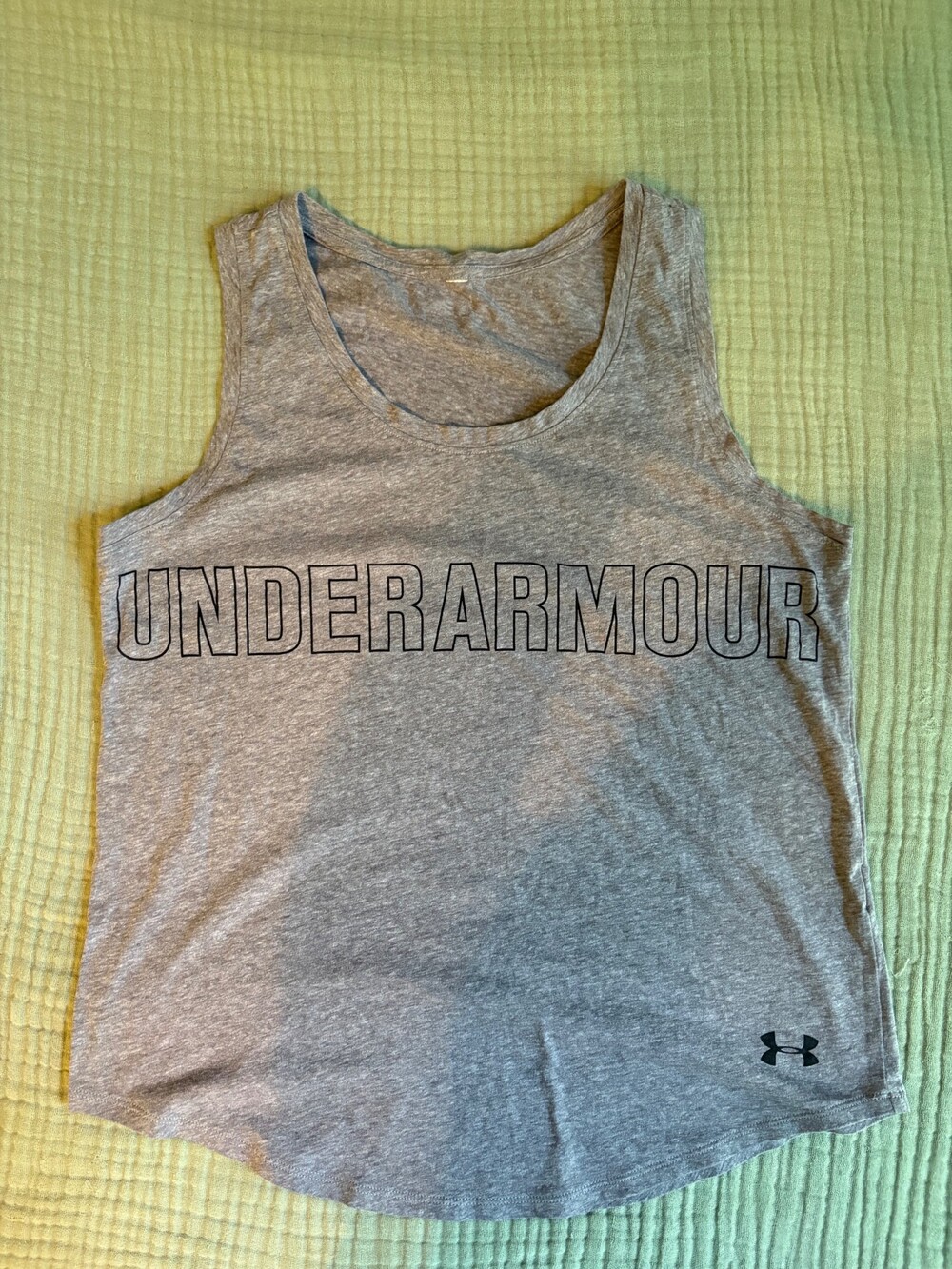 Under Armour Gray Sleeveless Tank Top Workout Shirt